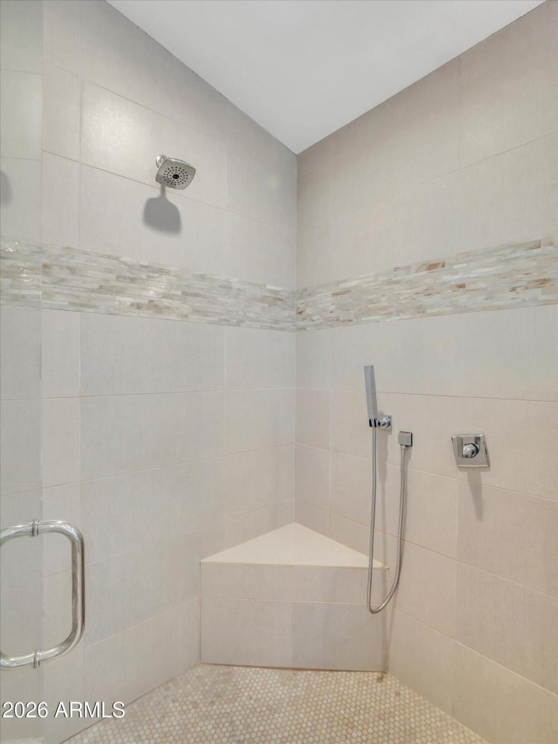 24-14815 S 13th Pl-24