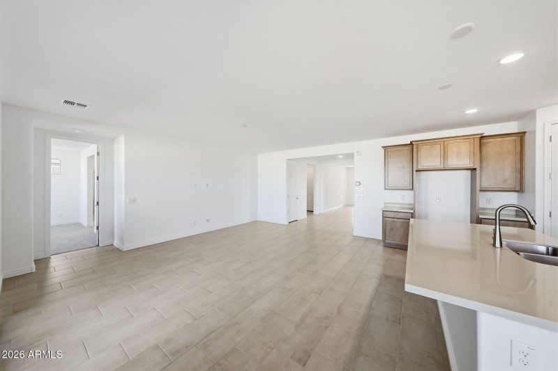 PHX_Miravida_Lot 1175_Dove_14798_Greatro