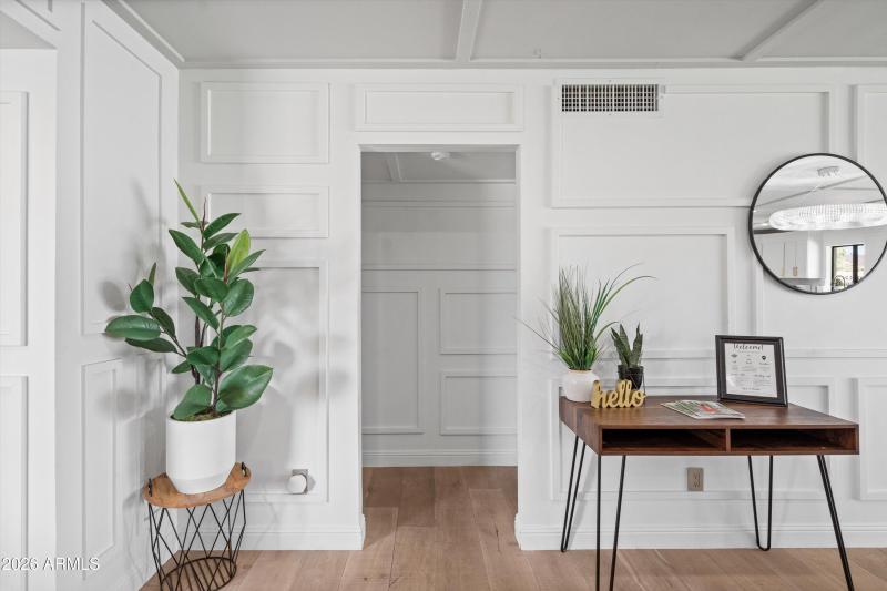 To Bedrooms & Hallway