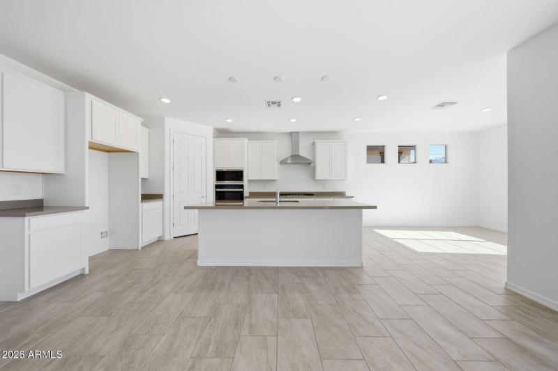 PHX_Empire Pointe_Lot 5025_Dove_23015_Ki