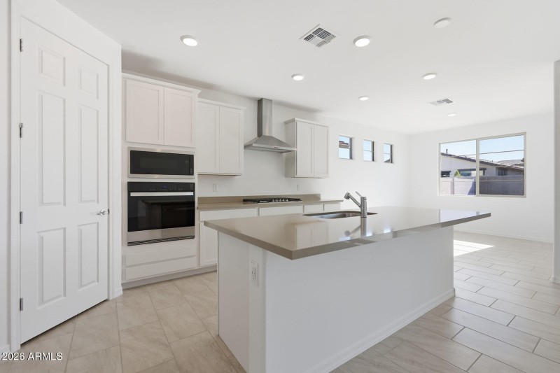 PHX_Empire Pointe_Lot 5025_Dove_23015_Ki