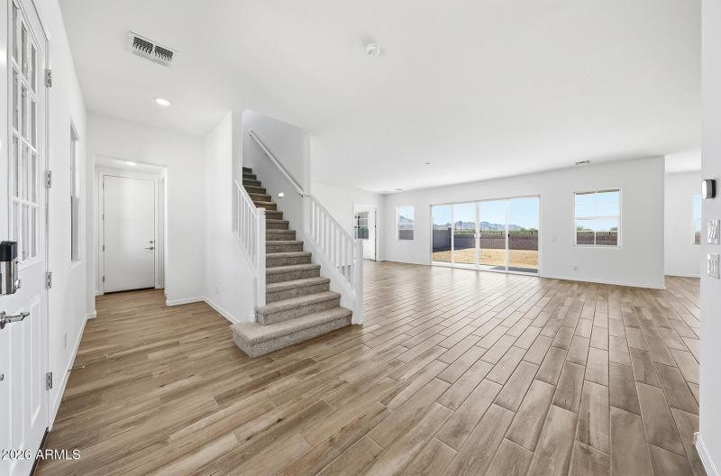 PHX_Empire Pointe_Lot 7054_Pine_226622_E