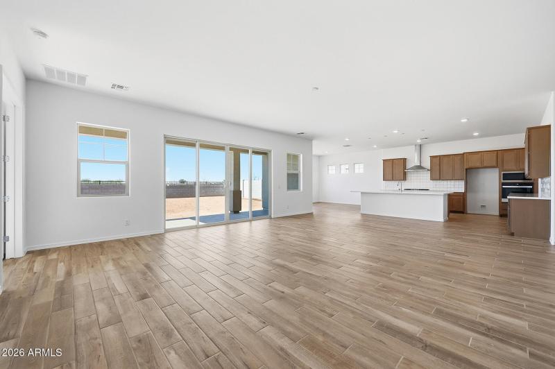 PHX_Empire Pointe_Lot 7054_Pine_226622_G