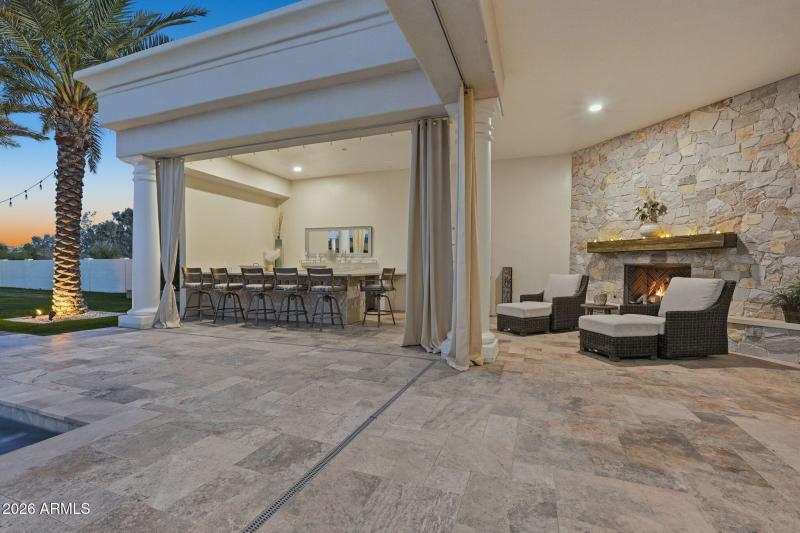 Private Poolside Cabana