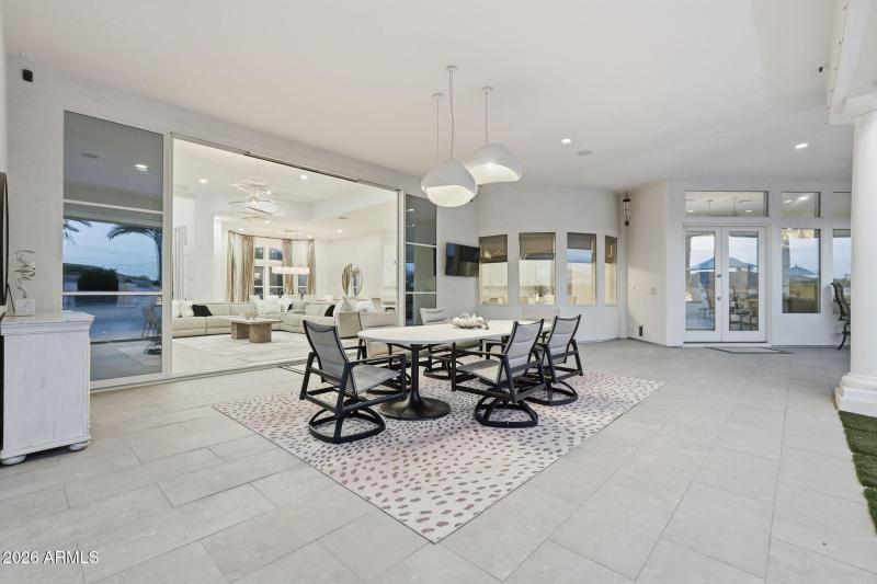 Covered Patio Dining Area
