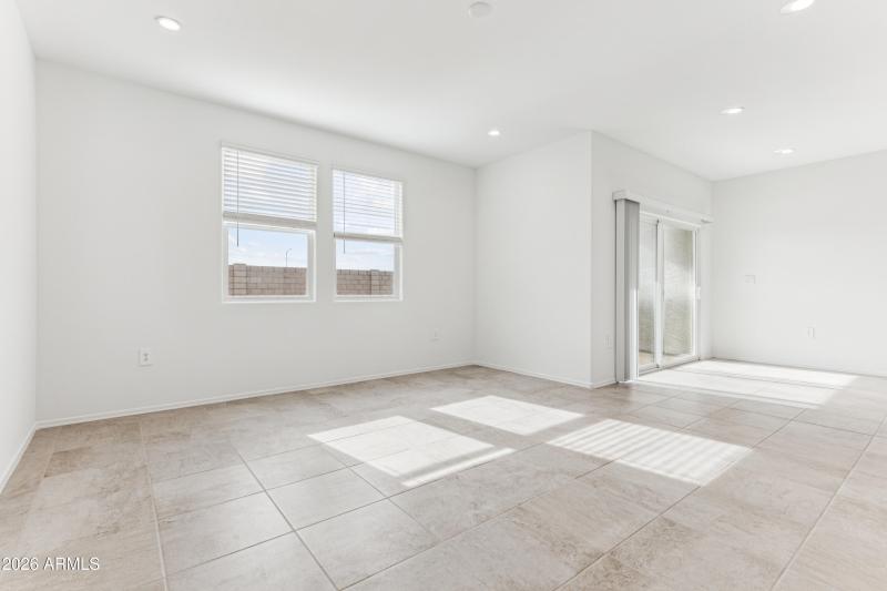 12-print-1519-e-lardner-dr-lot-217-carlt