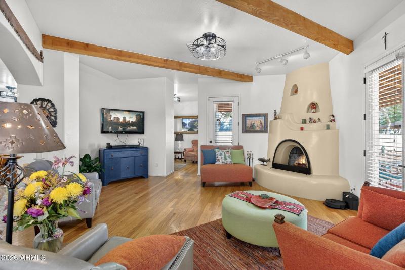 19-web-or-mls-57-W Greasewood St