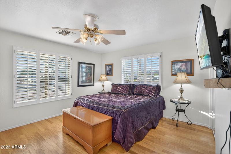 52-web-or-mls-95-W Greasewood St