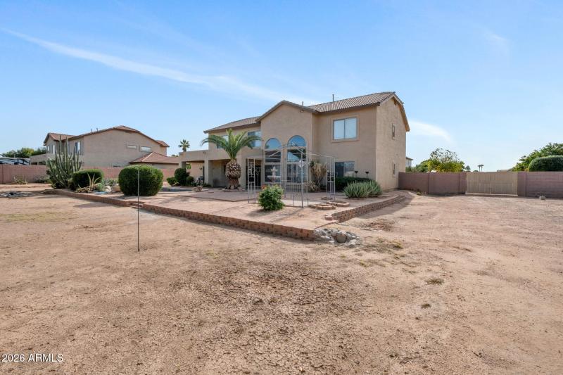 7-web-or-mls-Qp-9454