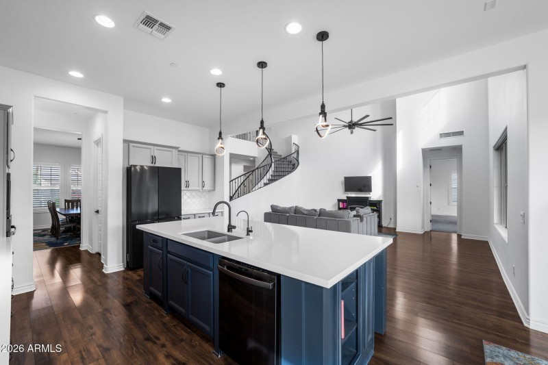 021__32083 N 126th Ave