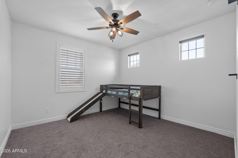 046__32083 N 126th Ave