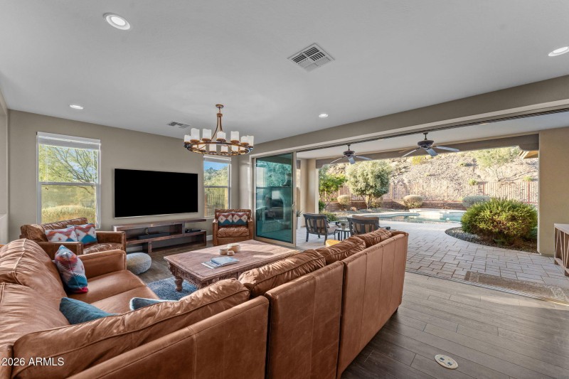 14-web-or-mls-DSC05617