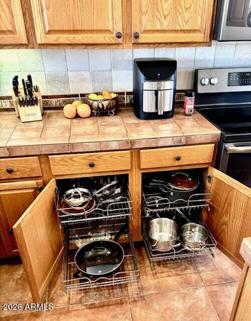 Kitchen Cabinets with pull-outs open