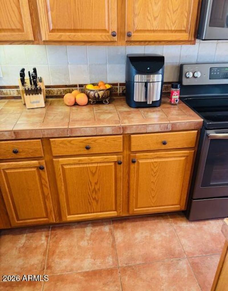 Kitchen Cabinets with pull-outs