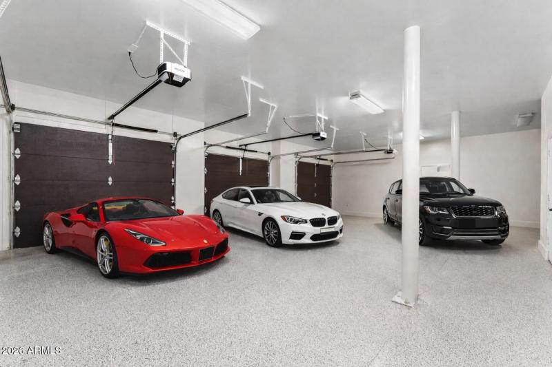 3 Car Garage