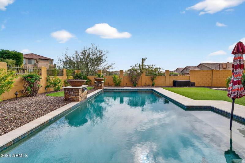 42-web-or-mls-35- N Channing