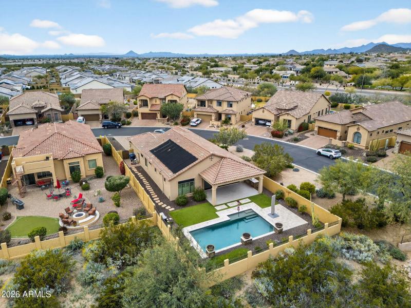 62-web-or-mls-10- N Channing