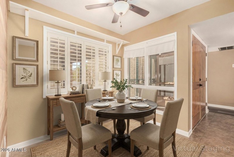 Breakfast Nook Staged