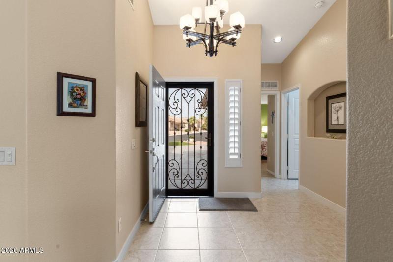 15803 W Windsor entry inside