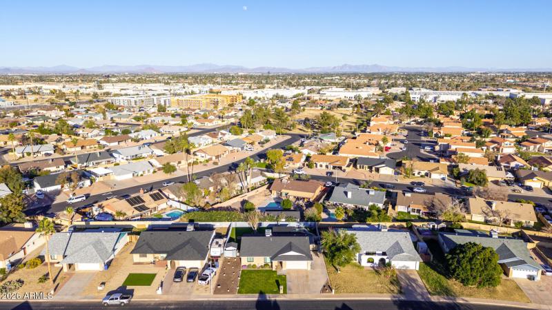Neighborhood – Wide aerial view