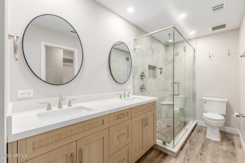 Primary Bathroom – Dual vanity, walk-in