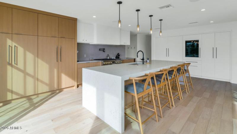 6039 E Calle Camelia-large-017-024-6039