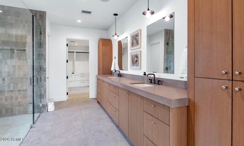 6039 E Calle Camelia-large-025-026-6039