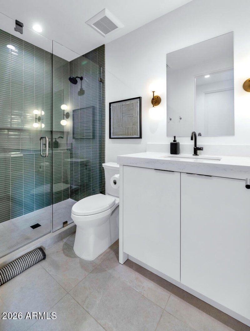 6039 E Calle Camelia-large-036-013-6039