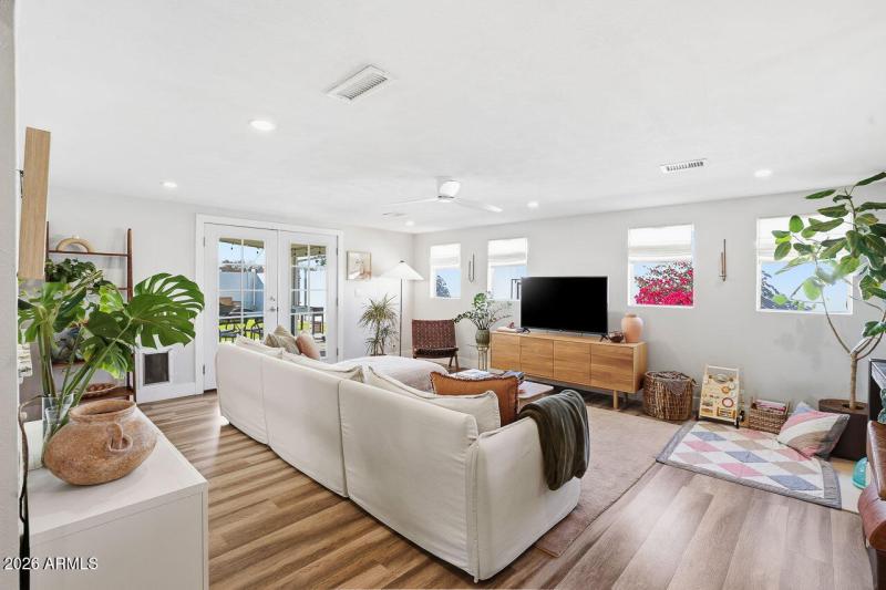 37-web-or-mls-3202 N Emerson St Chandler