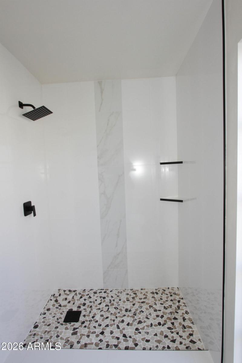 10729 W Amber Trl-32