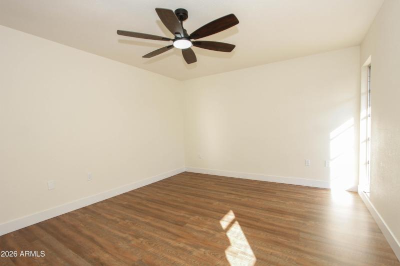 10729 W Amber Trl-34