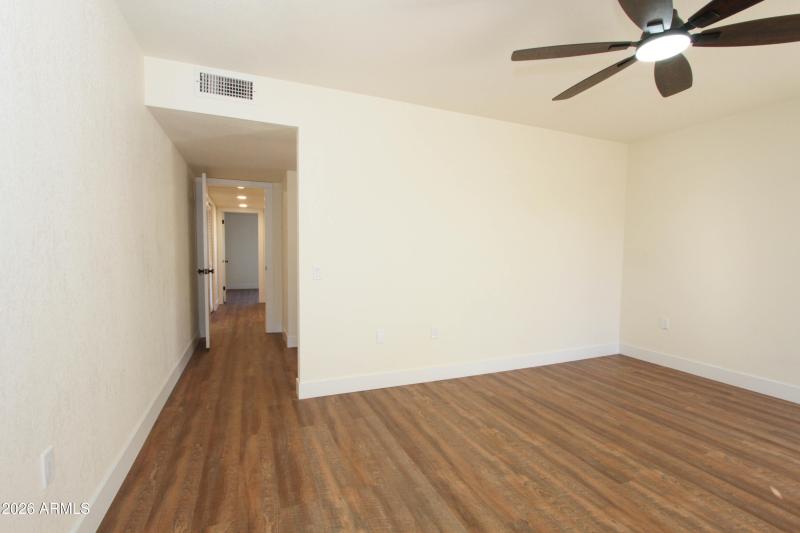 10729 W Amber Trl-35