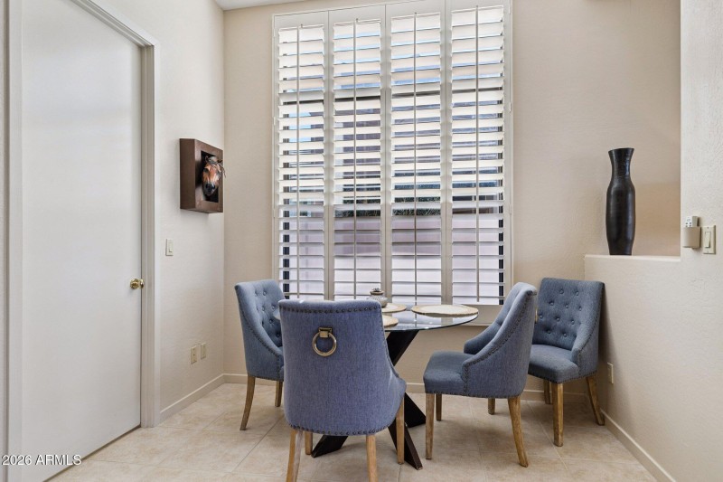 12-web-or-mls-34748-n-93rd-pl