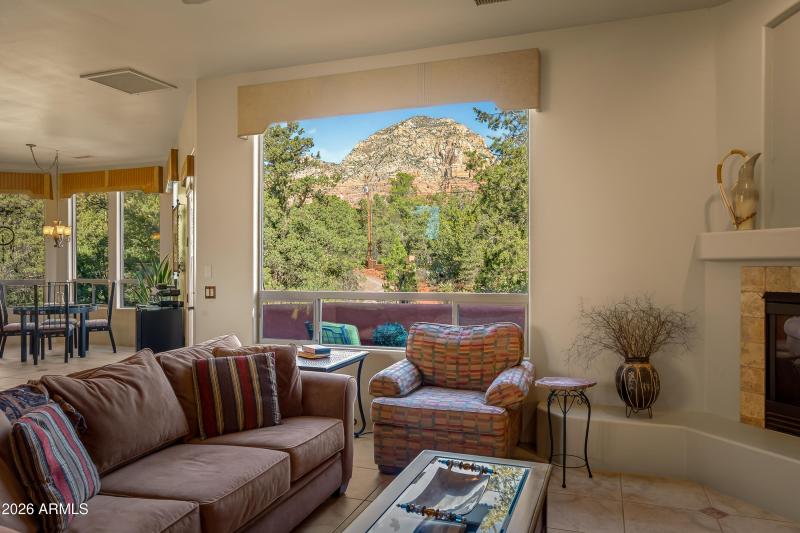 275 Goodrow Ln Sedona AZ-17