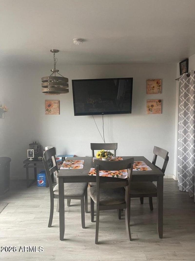 4834 W. Rose Ln. - Dining Area