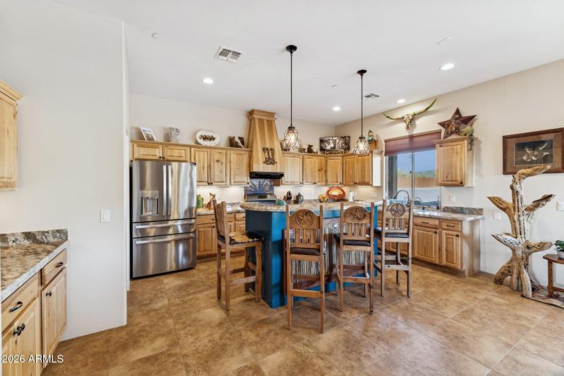 11-web-or-mls-39819-n-26th-st