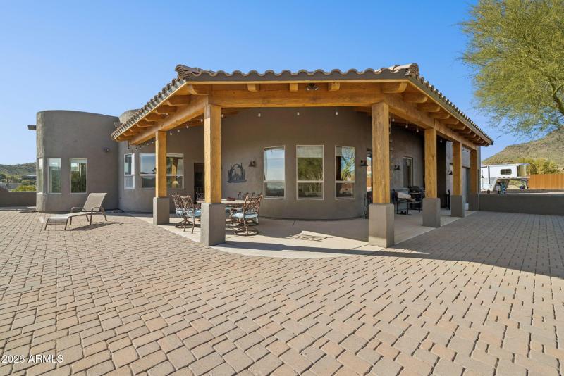 46-web-or-mls-39819-n-26th-st