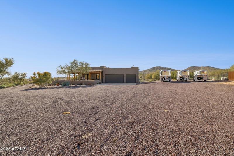 49-web-or-mls-39819-n-26th-st