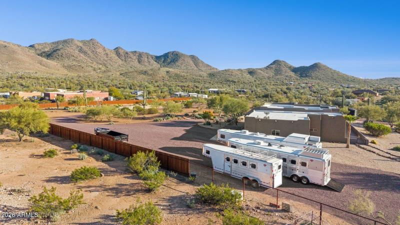 57-web-or-mls-39819-n-26th-st