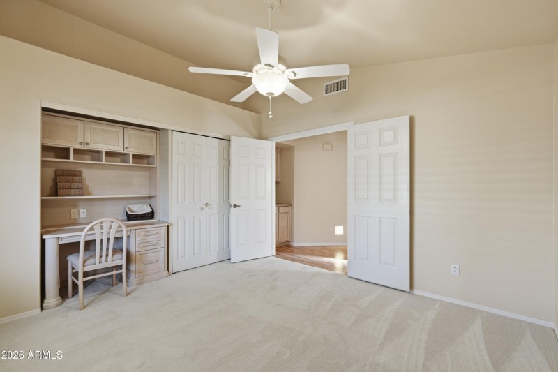 11b_Guest BR with Built In Secretary_Des