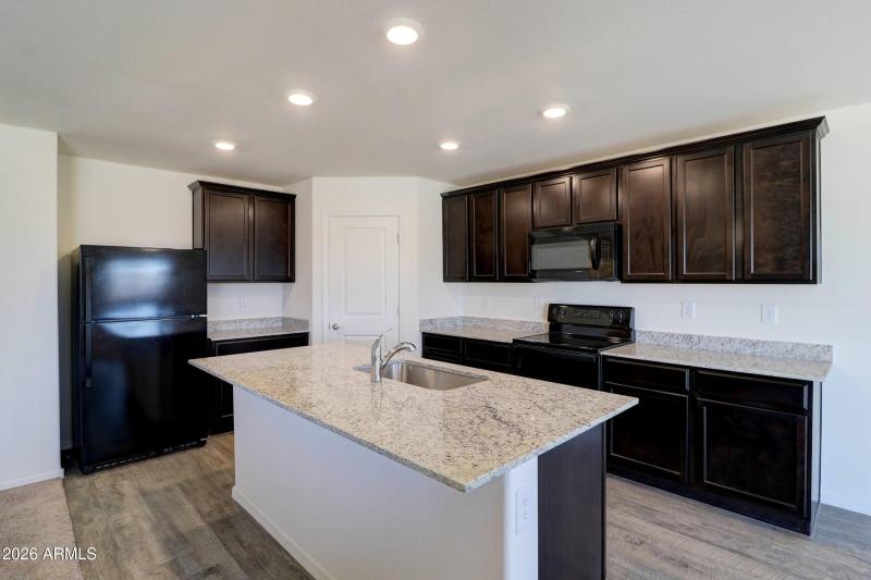 20200914175131203982000000-o