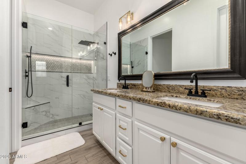 27 - Country Club 1367 #1041