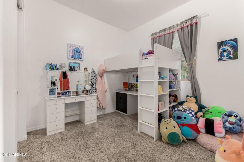 32 - Country Club 1367 #1041