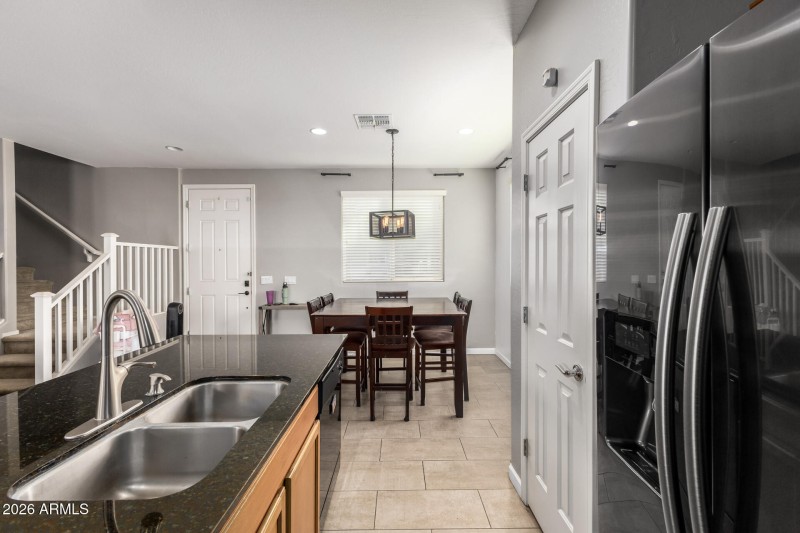 Kitchen & Dining Room