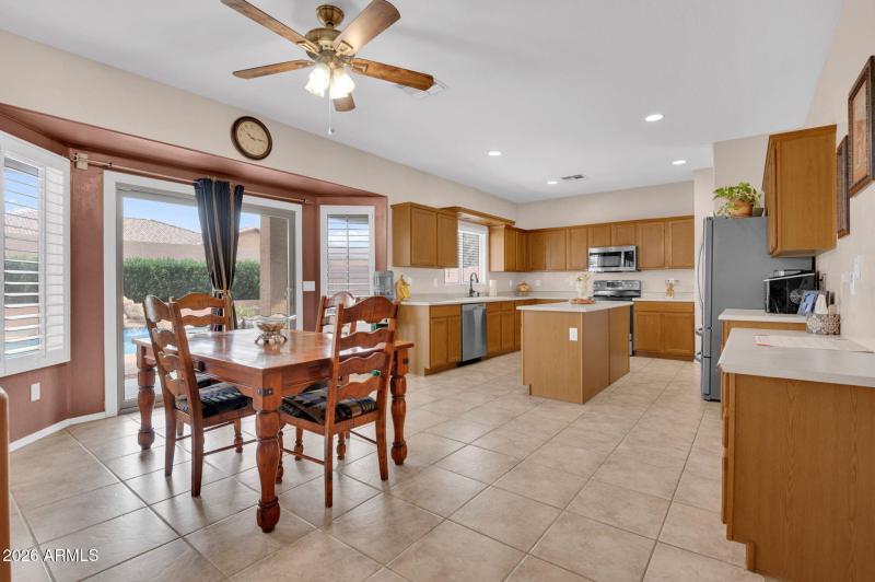 9-web-or-mls-5382 W Kaler-9