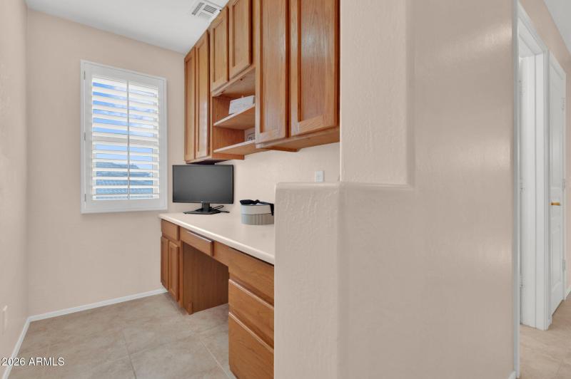 30-web-or-mls-5382 W Kaler-30