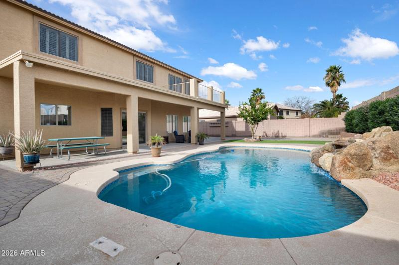 35-web-or-mls-5382 W Kaler-35