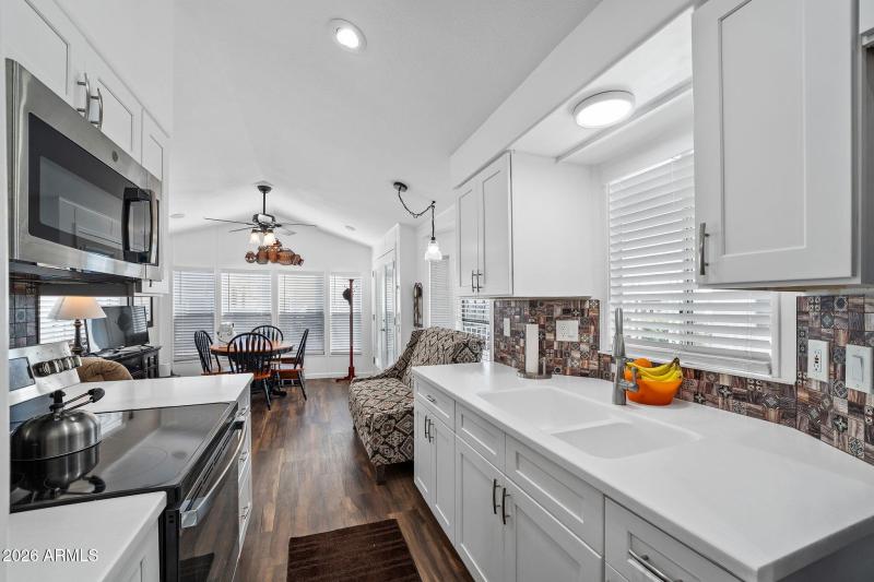 010__111 S Greenfield Rd unit 418