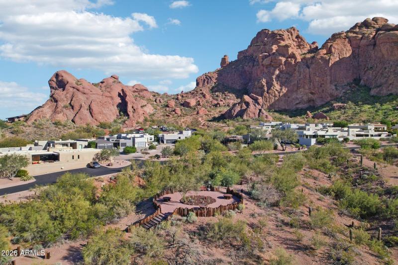 Panaramic Mountain Views