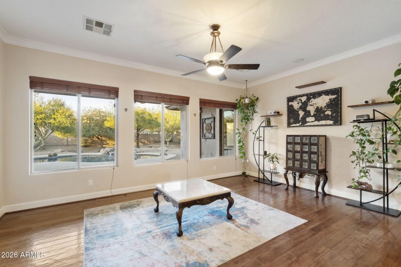 Living Area w Abundant Natural Light